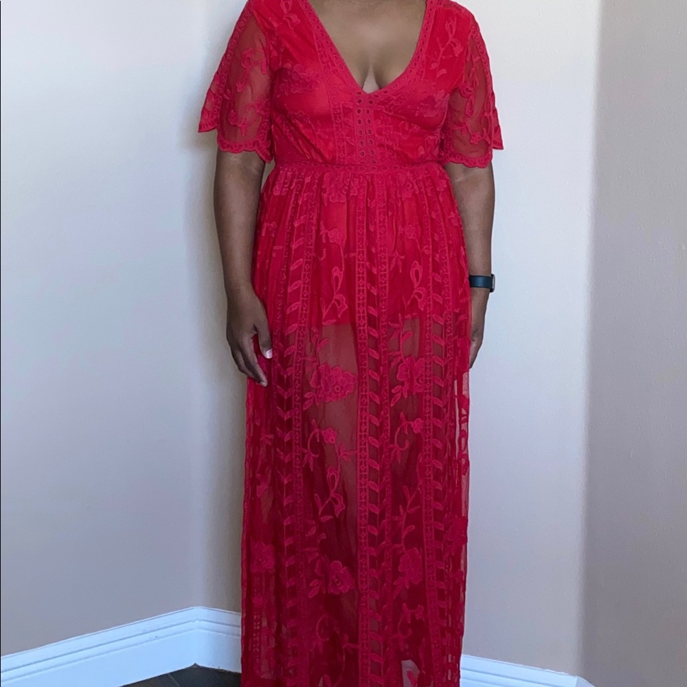 Socialite Red Lace Dress